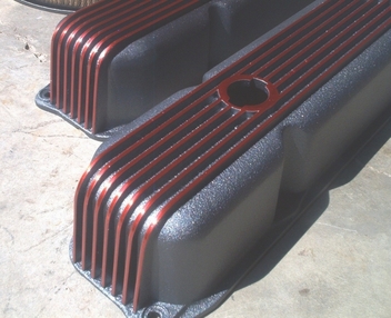 Cal Custom valve covers in Wilder Red and Ironsides II